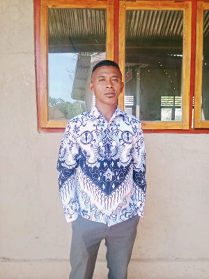 Hermanus  Nilmo, S.Pd